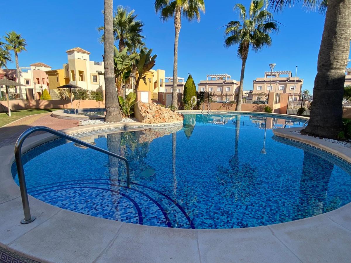 Casa Marina Suerte - Punta Prima, Torrevieja Apartman Alicante Kültér fotó