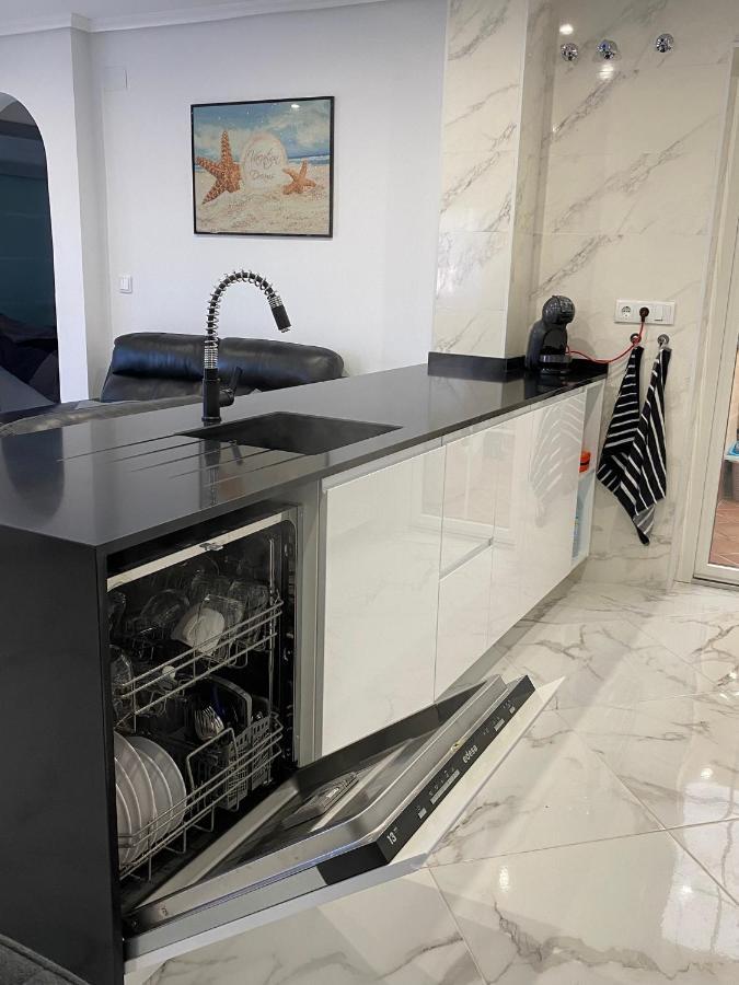 Casa Marina Suerte - Punta Prima, Torrevieja Apartman Alicante Kültér fotó