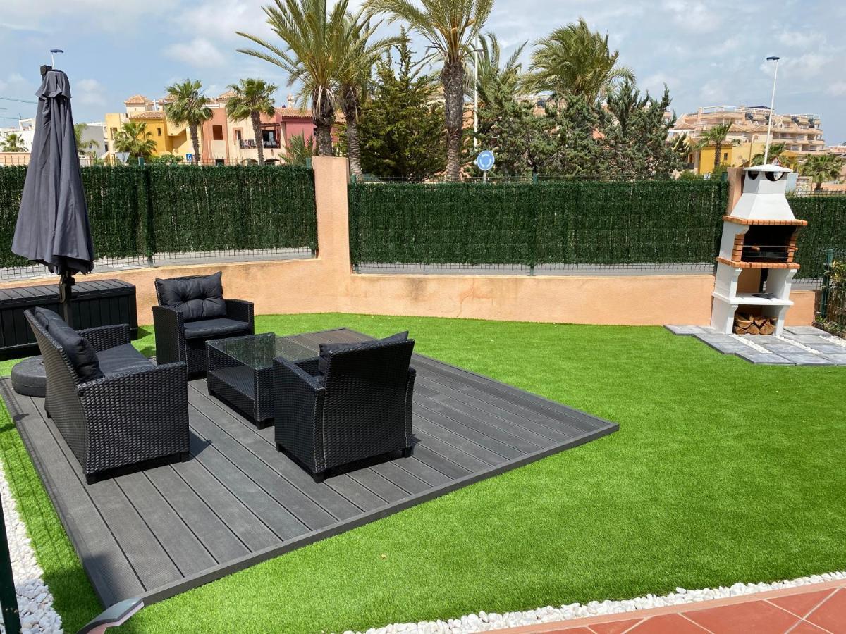 Casa Marina Suerte - Punta Prima, Torrevieja Apartman Alicante Kültér fotó